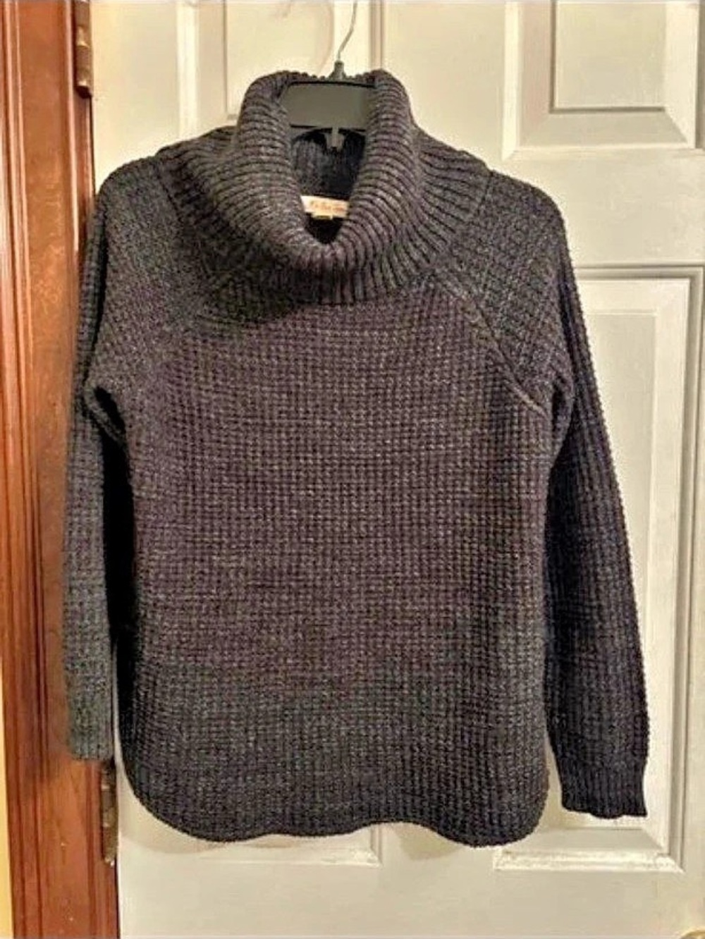 It’s Our Time Charcoal Cowl Neck Size Medium Like New